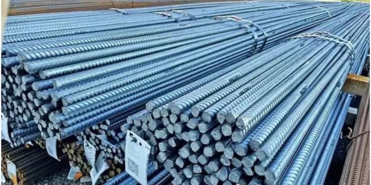 أسعار الحديد والأسمنت في مصر اليوم الثلاثاء 2 ديسمبر 2025.. حديد عز عند 37,667 جنيهًا