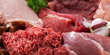 أسعار اللحوم البلدي والمستوردة اليوم الأحد 25 يناير 2026