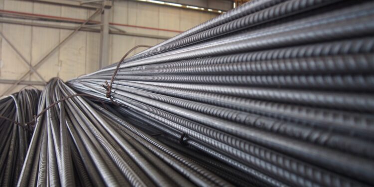 أسعار الحديد السبت انخفاض 4 آلاف جنيه مقارنة بالأيام السابقة 1 أسعار الحديد السبت انخفاض 4 آلاف جنيه مقارنة بالأيام السابقة