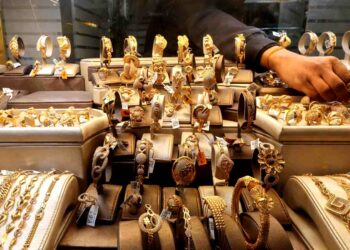 أسعار الذهب في مصر اليوم الأحد 8 فبراير 2026