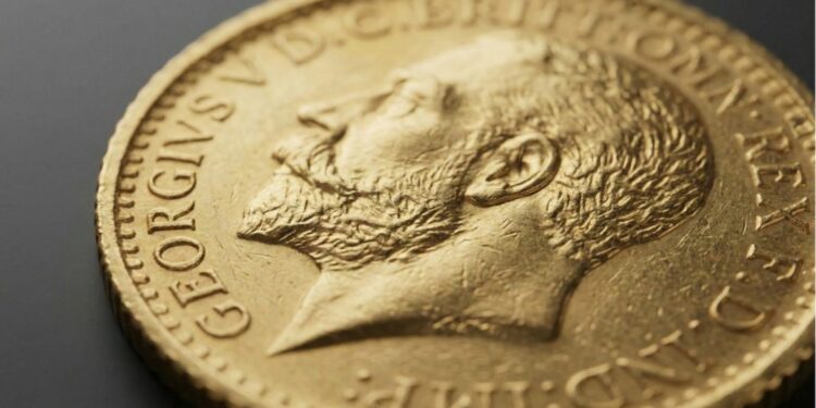 سعر الجنيه الذهب اليوم في مصر الأربعاء 1 أبريل 2026